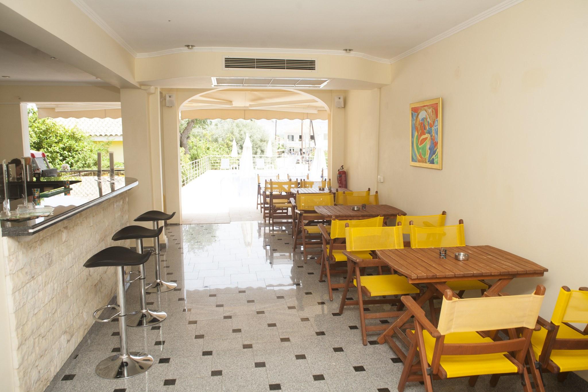 نِكيانا Summertime Inn المظهر الخارجي الصورة
