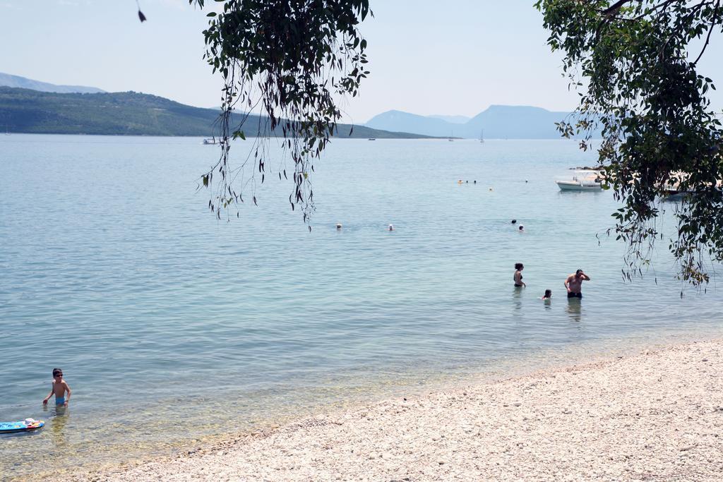 نِكيانا Summertime Inn المظهر الخارجي الصورة